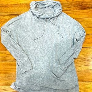 Beyond Yoga grey tunic